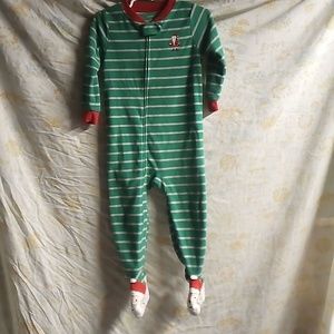 Boy or girl footed pajamas size 2t green with stripes Carter brand